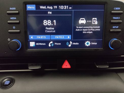 Used 2025 Hyundai Elantra Sport FWD image 25