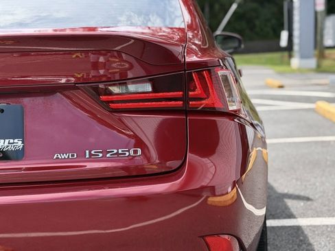 Used 2015 Lexus IS 250 AWD w/ F-Sport Package image 9