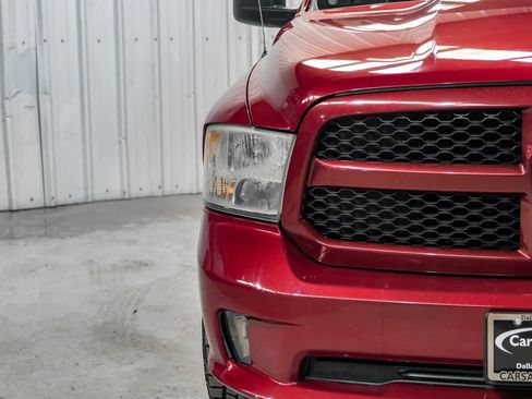 Used 2013 RAM 1500 Express RWD image 43