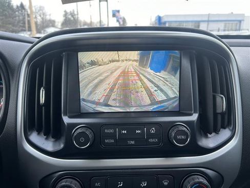 Used 2017 Chevrolet Colorado LT w/ LT Convenience Package image 18