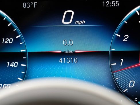 Used 2021 Mercedes-Benz GLE 350 4MATIC w/ 3rd Row Seat Package image 17