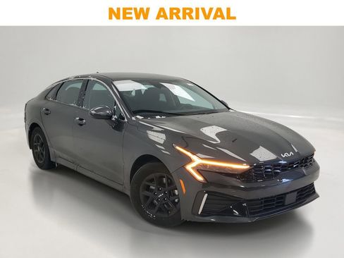 Used 2025 Kia K5 LXS image 1