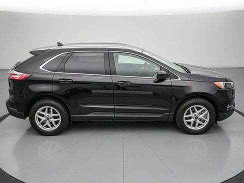 Certified 2023 Ford Edge SEL w/ Convenience Package AWD/4WD image 3