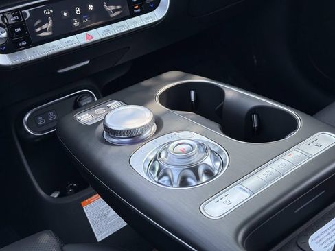 New 2026 Genesis GV60 RWD image 7