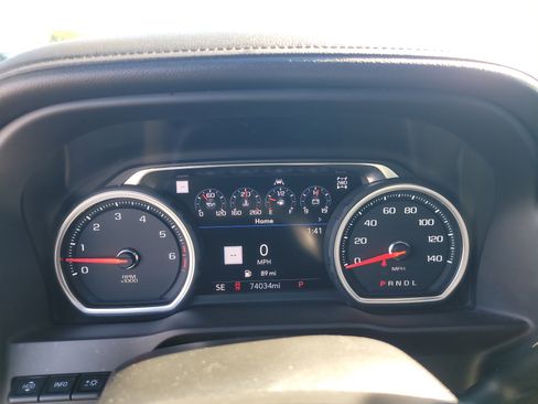 Used 2022 Chevrolet Silverado 1500 High Country w/ Technology Package image 30