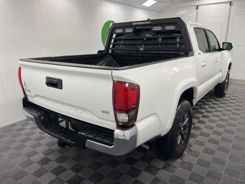 Used 2023 Toyota Tacoma SR5 AWD/4WD image 6