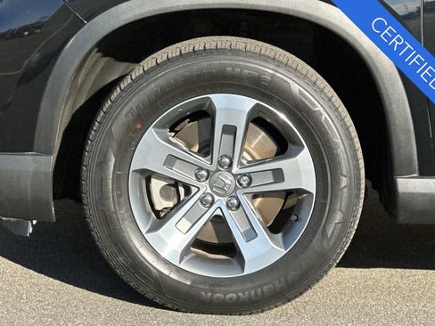 Certified 2023 Honda Pilot EX-L image 33