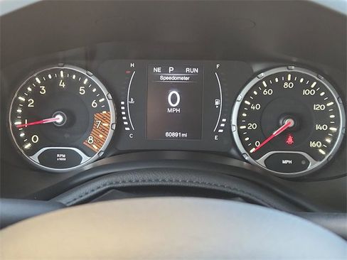Used 2021 Jeep Renegade Sport image 12