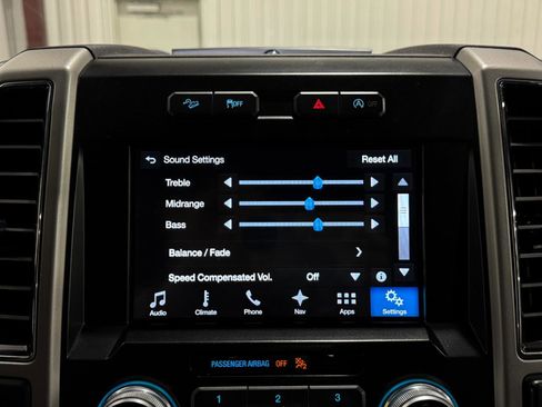 Used 2018 Ford F150 Lariat w/ Equipment Group 502A Luxury AWD/4WD image 25