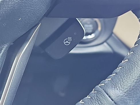 Certified 2025 Subaru Outback Limited image 19