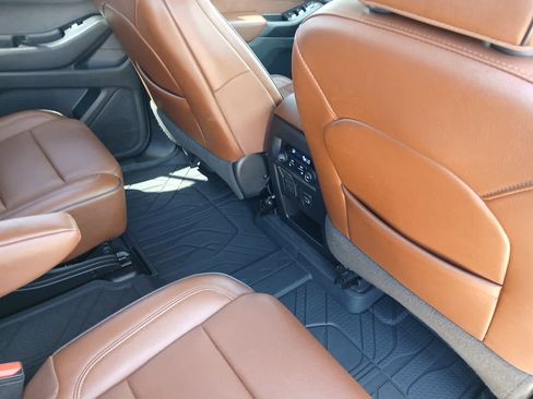 Used 2020 Chevrolet Traverse High Country AWD/4WD image 69