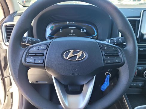 New 2026 Hyundai Venue SE FWD image 20