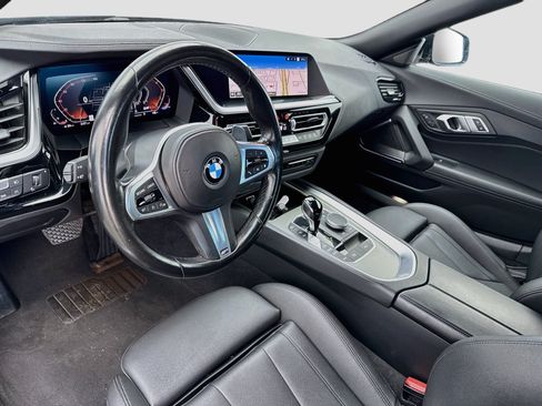 Used 2023 BMW Z4 sDrive30i w/ Driving Assistance Package RWD image 9