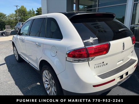 Used 2015 Lincoln MKX FWD w/ Equipment Group 102A image 5