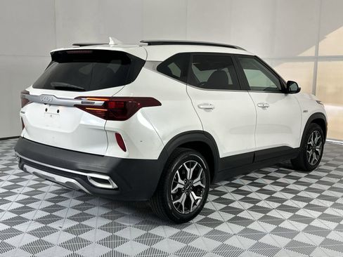 Used 2022 Kia Seltos EX AWD/4WD image 8
