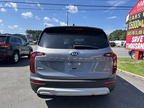 Used 2020 Kia Telluride LX image 6