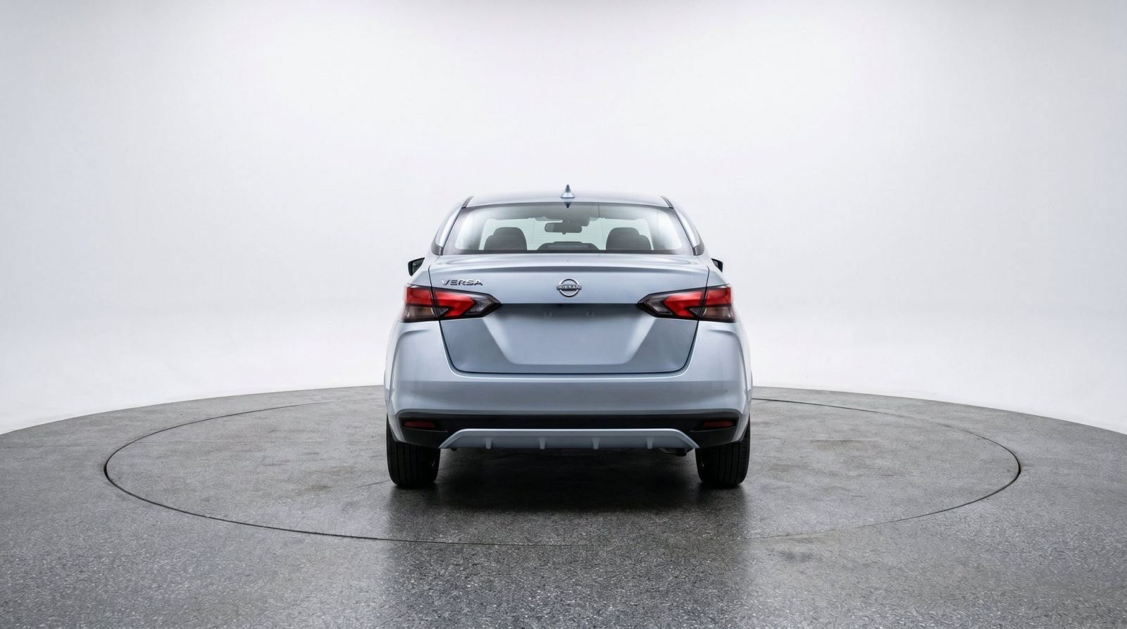 Used 2025 Nissan Versa SV FWD image 7