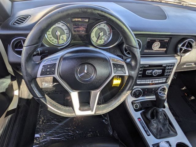 Used 2014 Mercedes-Benz SLK 250 image 14