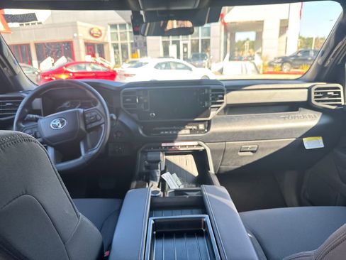 Used 2025 Toyota Tundra SR5 image 18