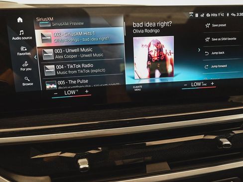 Used 2023 BMW X7 xDrive40i w/ M Sport Package image 19