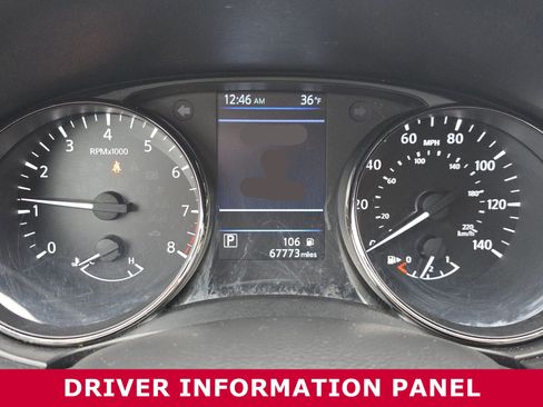 Used 2022 Nissan Rogue Sport SV image 30