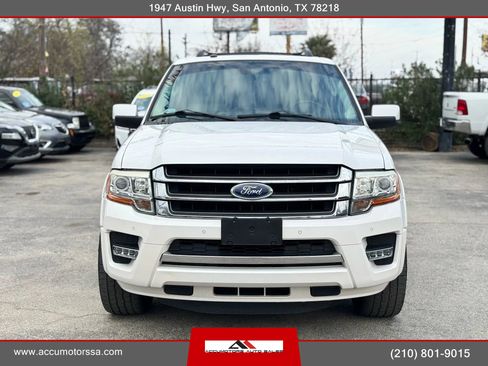 Used 2017 Ford Expedition Limited w/ Equipment Group 301A image 3