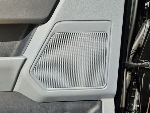 Used 2025 Ford F150 Lightning XLT image 13