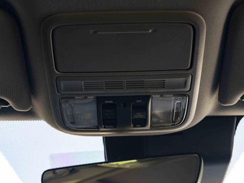 Used 2022 Honda Pilot Special Edition image 37