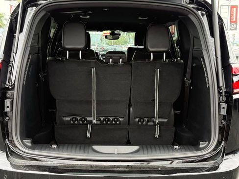 New 2026 Chrysler Pacifica Select image 13