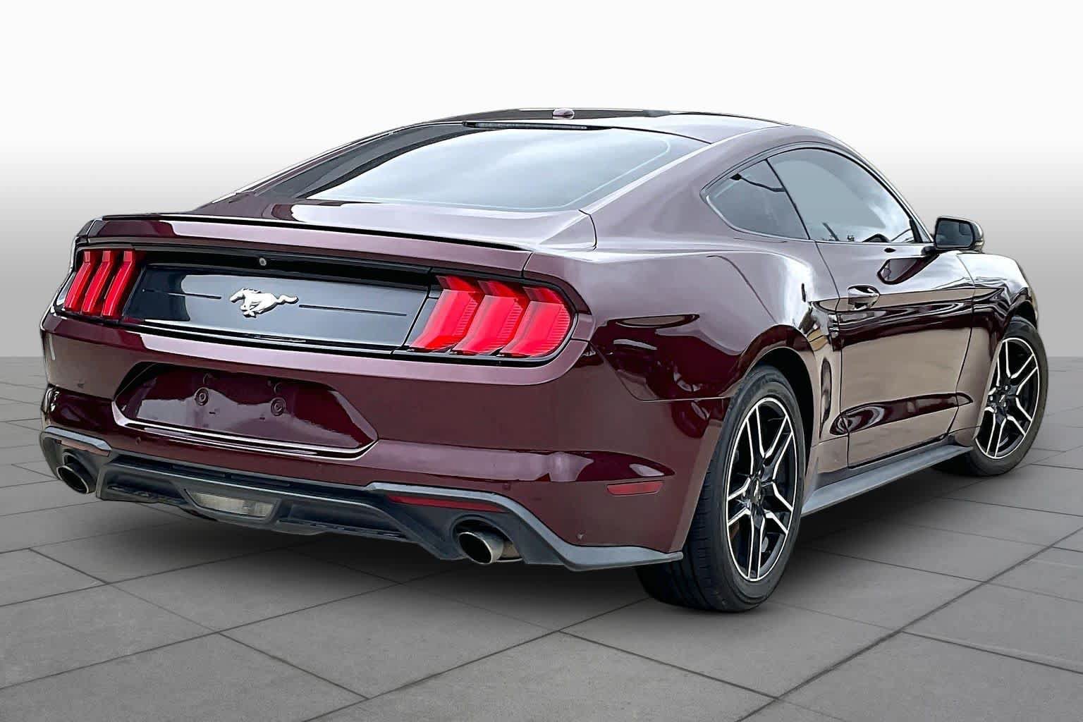 Used 2018 Ford Mustang Premium w/ Equipment Group 201A RWD image 12