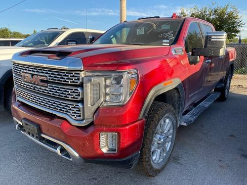 Used 2022 GMC Sierra 2500 Denali AWD/4WD image 2