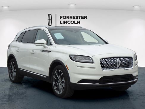 Used 2021 Lincoln Nautilus Reserve w/ Class II Trailer Tow Package image 1