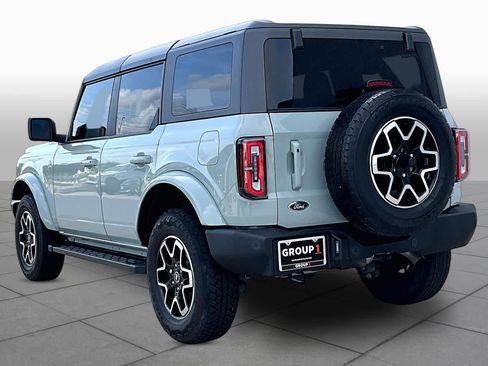 Used 2024 Ford Bronco Outer Banks image 12