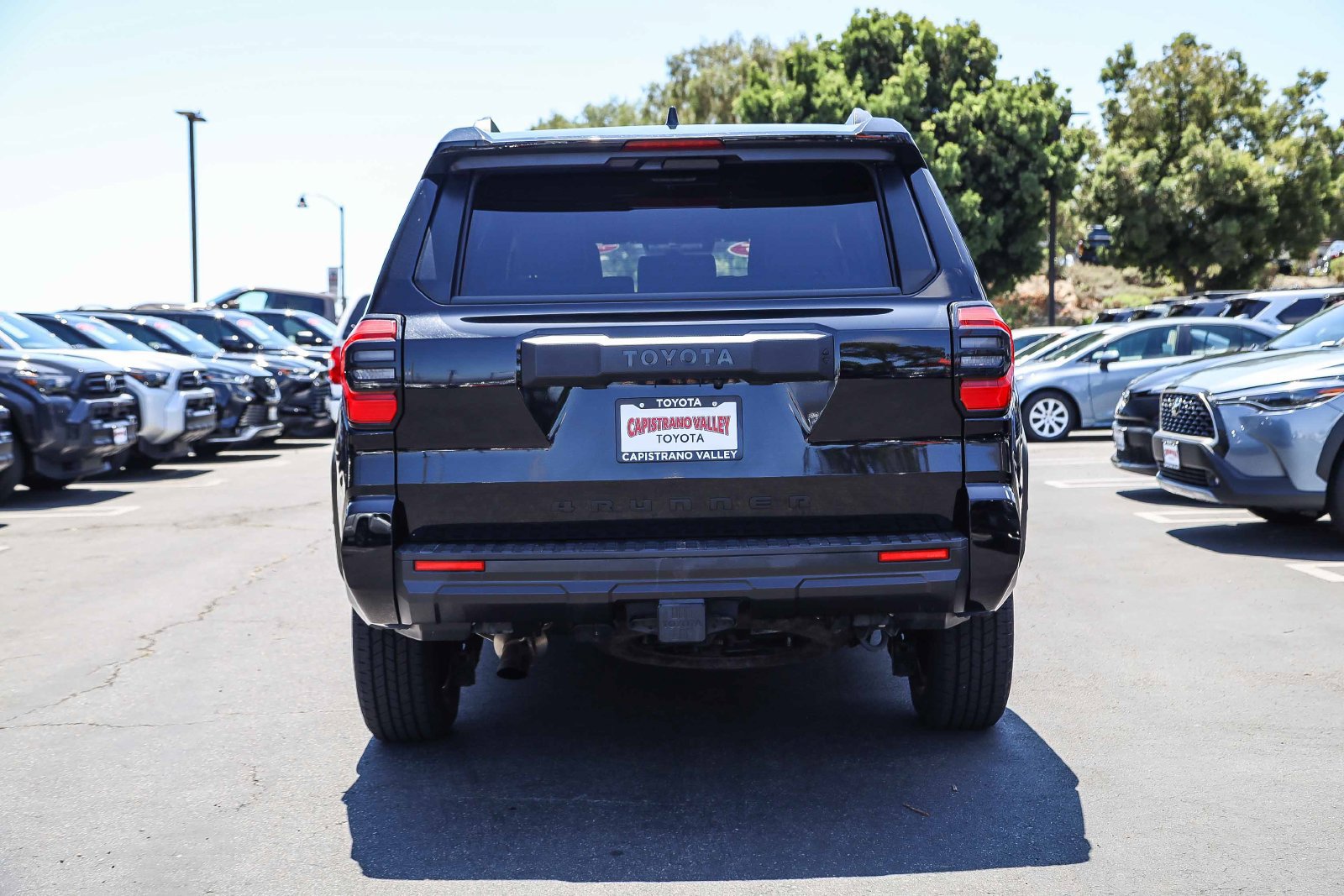 Certified 2025 Toyota 4Runner SR5 AWD/4WD image 5