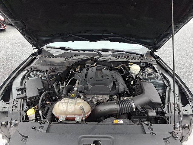 Used 2016 Ford Mustang Coupe RWD image 26