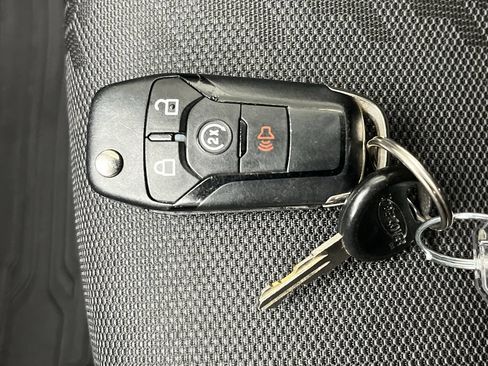 Used 2019 Ford F150 XLT w/ Equipment Group 302A Luxury AWD/4WD image 29