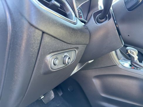 Used 2023 Chevrolet Equinox LS w/ Driver Confidence II Package image 14