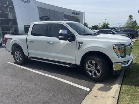 Used 2022 Ford F150 Lariat AWD/4WD image 9