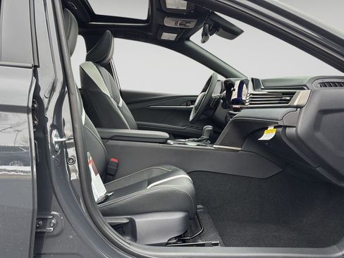 New 2026 Toyota Camry SE image 24