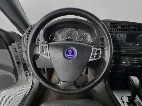 Used 2004 Saab 9-3 Aero image 12