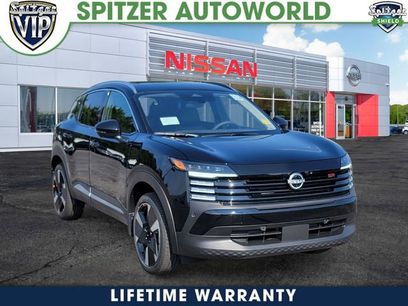 New 2025 Nissan Kicks SR w/ SR Premium Package