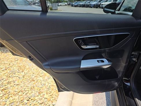 New 2026 Mercedes-Benz GLC 300 4MATIC image 13