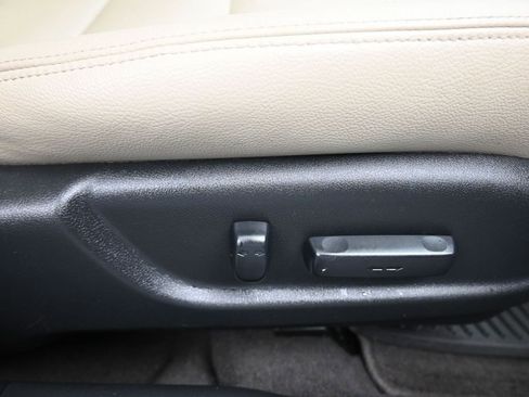 Used 2015 Honda Crosstour EX-L image 44