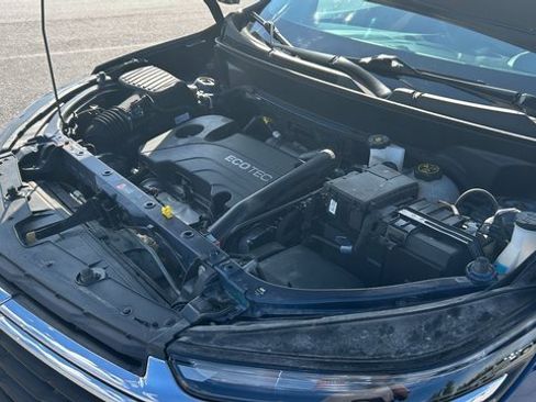 Certified 2022 Chevrolet Equinox LS w/ LS Convenience Package image 52