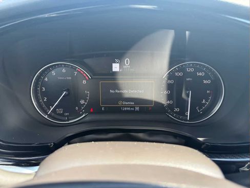 Used 2024 Cadillac XT6 Sport AWD/4WD image 16