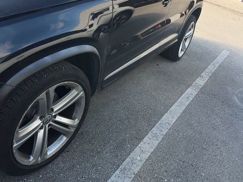 Used 2016 Volkswagen Tiguan R-Line image 2