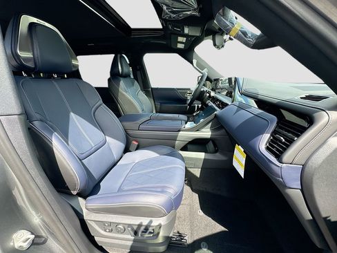 New 2026 INFINITI QX80 4WD w/ Sport Exterior Package image 31