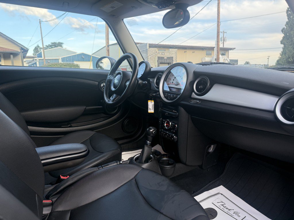 Used 2012 MINI Cooper Hardtop FWD image 16