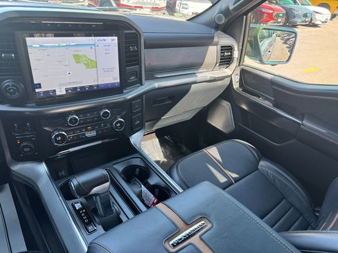 Used 2021 Ford F150 Platinum w/ Equipment Group 701A High AWD/4WD image 31