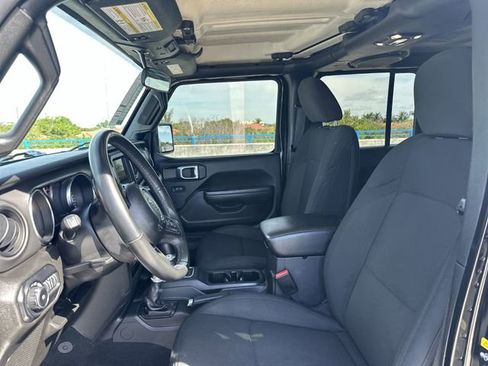 Used 2022 Jeep Wrangler Unlimited Sport image 23